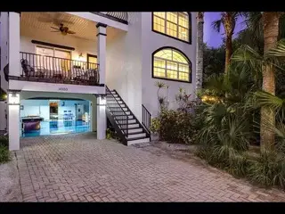 Unwind in Style with 5-Star Vacation Rentals Anna Maria Island Unwind in Style with 5-Star Vacation Rentals Anna Maria Island